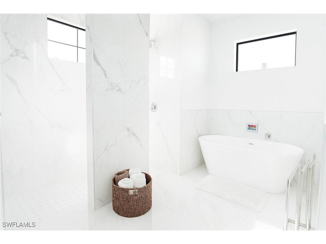 1137 NE 4 Avenue Cape Coral FL 33909 225067335 image20