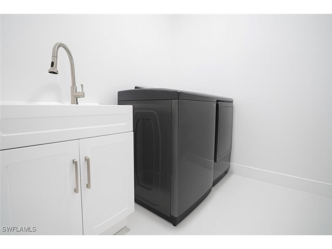 1137 NE 4 Avenue Cape Coral FL 33909 225067335 image30