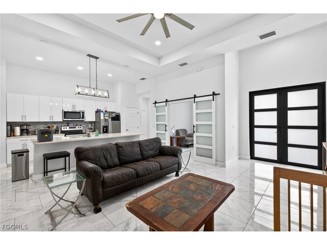 1137 NE 4th Avenue Cape Coral FL 33909 2026013234 image10