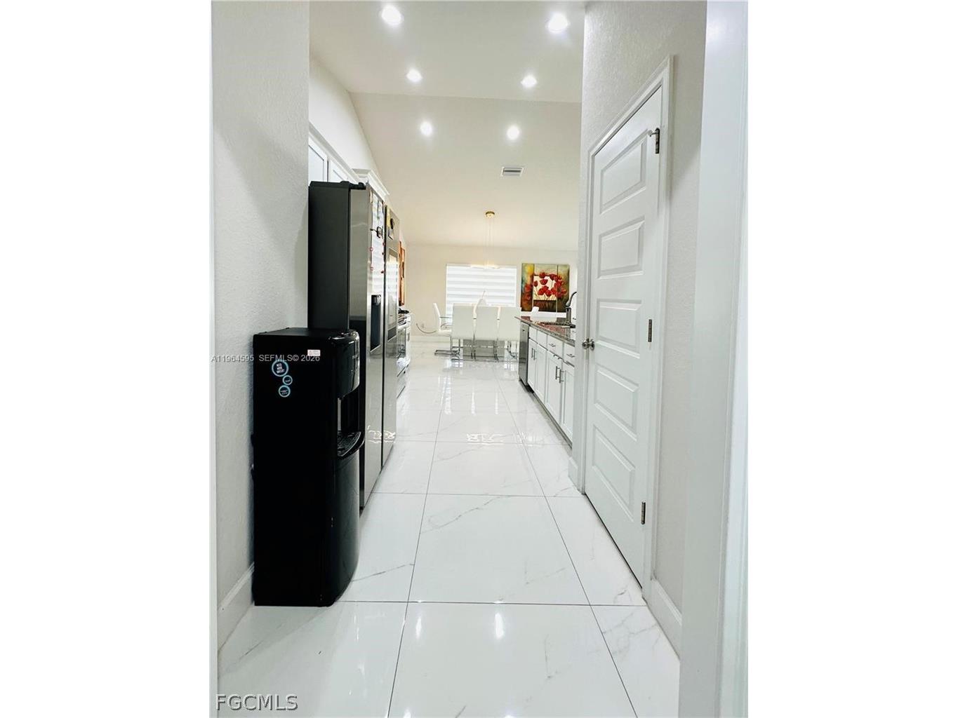 1137 NE 4th Place Cape Coral FL 33909 2026008740 image19