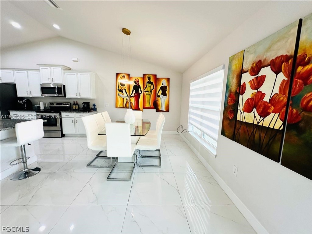 1137 NE 4th Place Cape Coral FL 33909 2026008740 image9