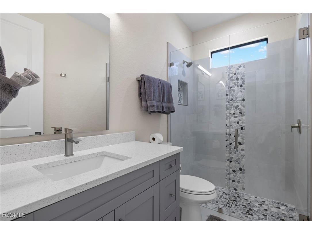 1137 SW 18th Court Cape Coral FL 33991 2025010064 image17