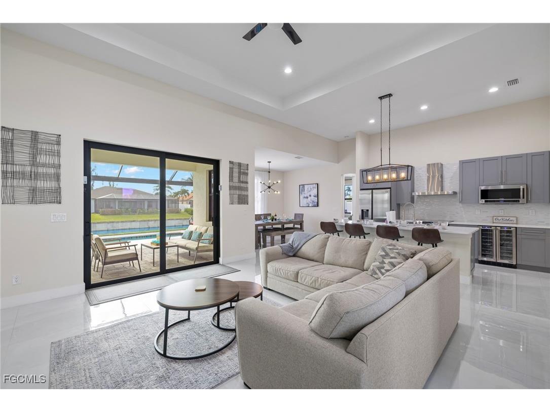 1137 SW 18th Court Cape Coral FL 33991 2025010064 image3