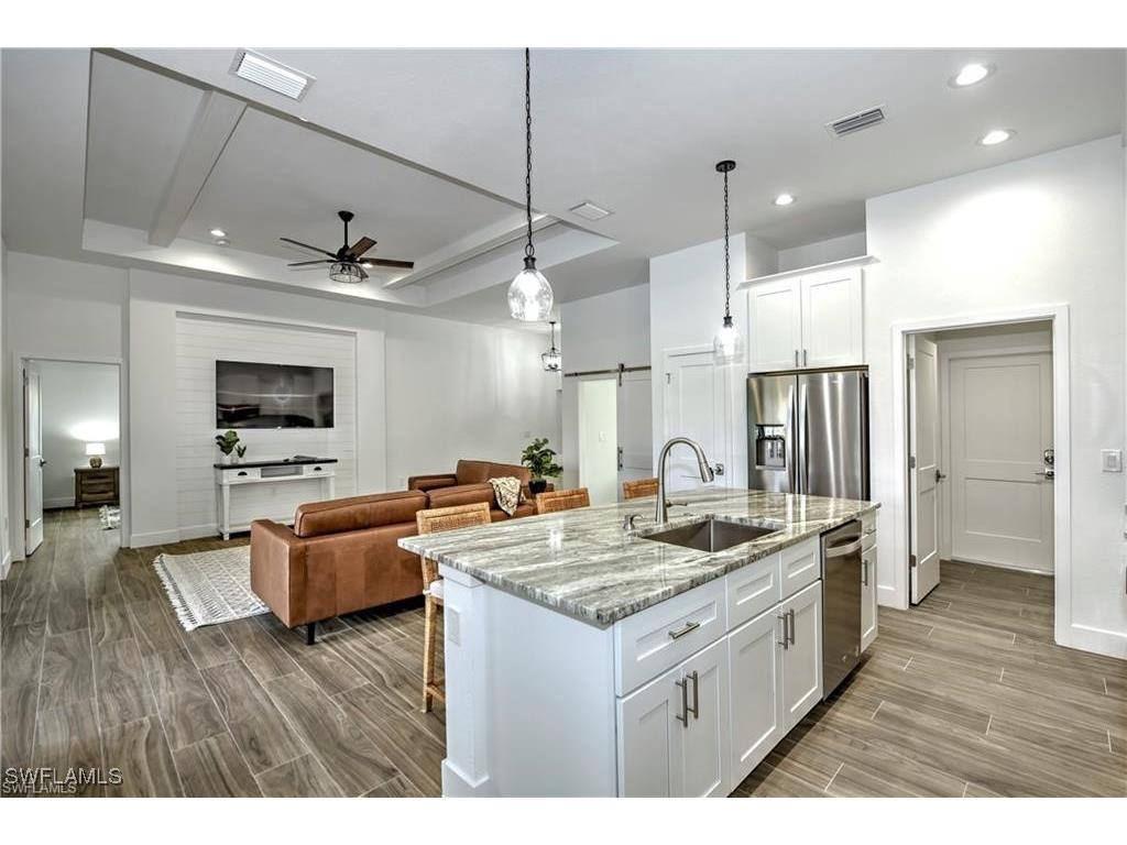 1137 SW 2nd Street Cape Coral FL 33991 226004656 image3