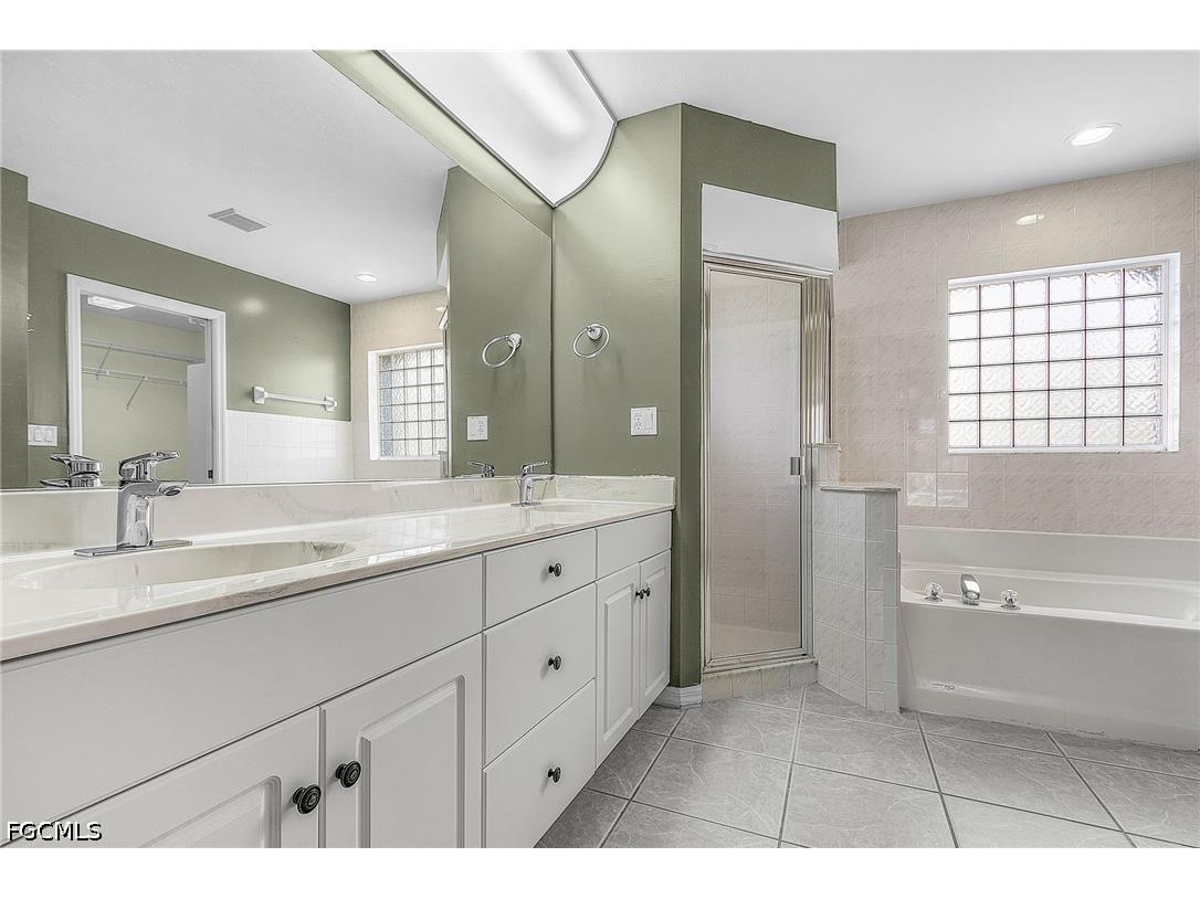 1137 SW 37th Street Cape Coral FL 33914 2026022172 image11