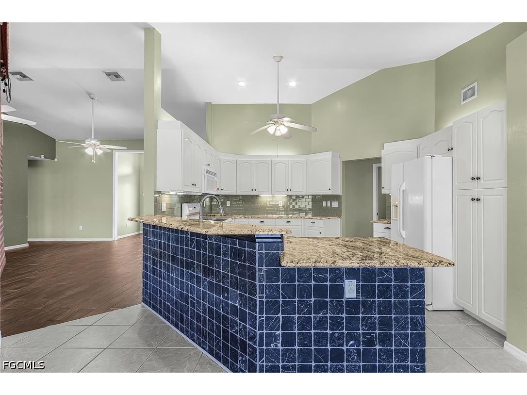 1137 SW 37th Street Cape Coral FL 33914 2026022172 image13