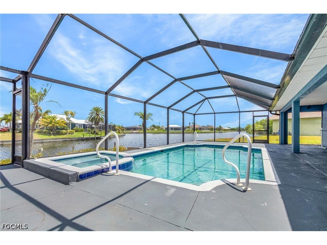 1137 SW 37th Street Cape Coral FL 33914 2026022172 image4