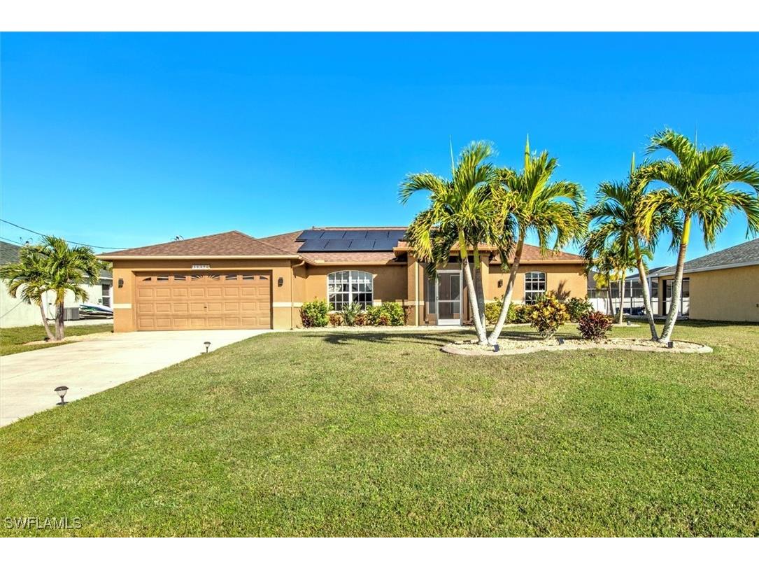 1137 SW 44th Terrace Cape Coral FL 33914 224105206 image1