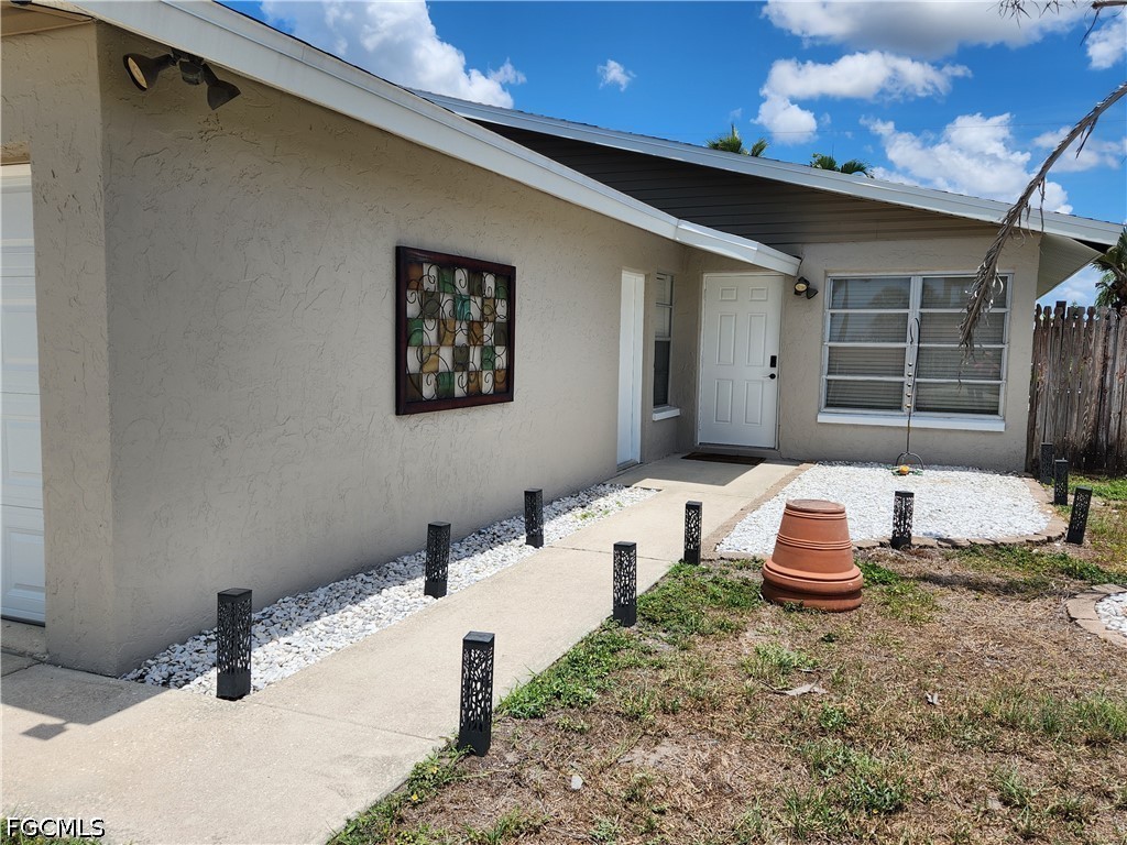 11370 & 11368 Summerwinds Court #70 Fort Myers FL 33908 2026022301 image5