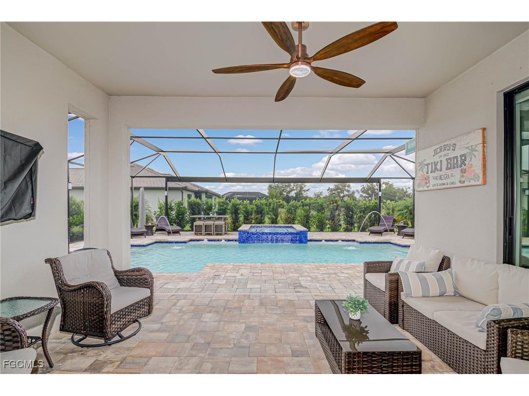 11370 Timber Creek Drive Fort Myers FL 33913 2025018361 image1