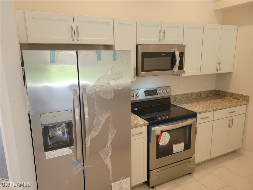 1138/1140 SE 9th Court Cape Coral FL 33990 224081515 image3