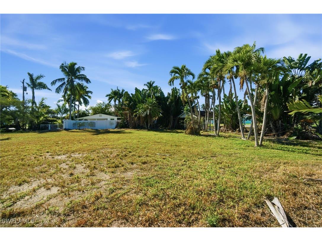 1138 Christopher Court Naples FL 34104 225079615 image11
