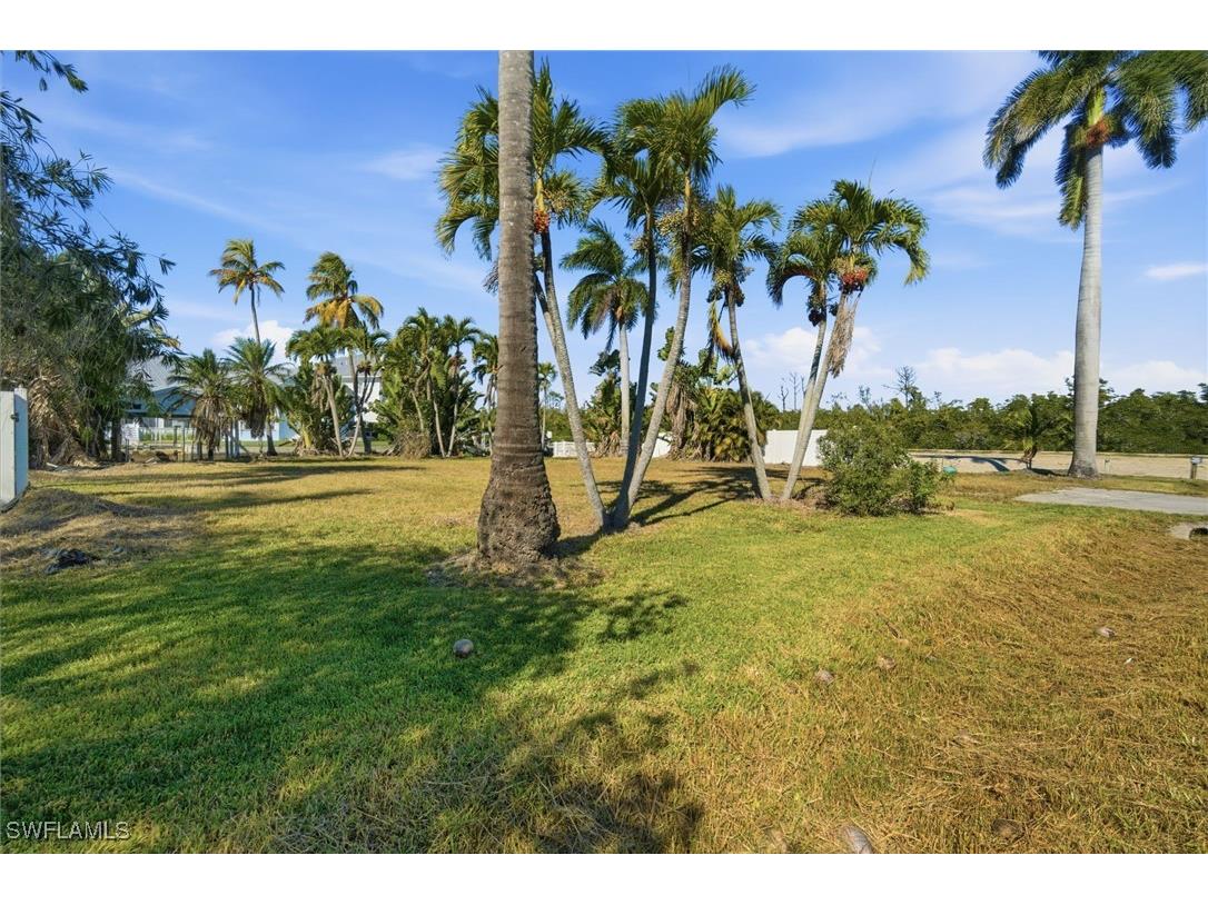 1138 Christopher Court Naples FL 34104 225079615 image14