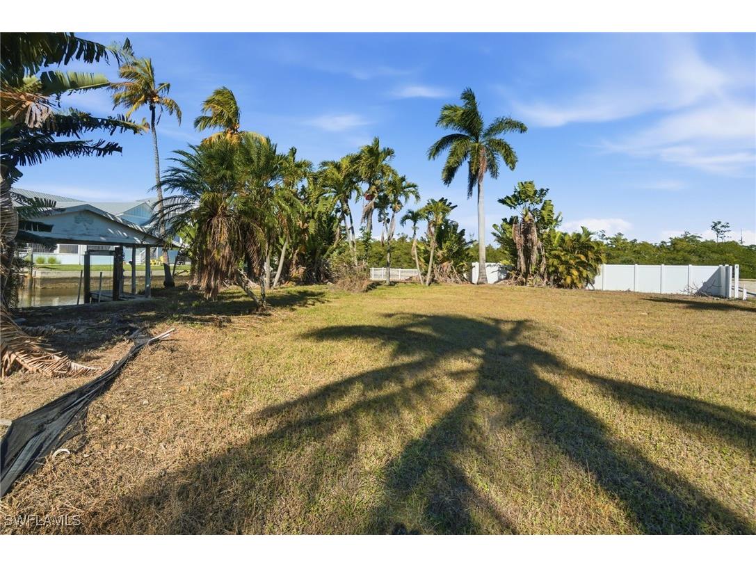 1138 Christopher Court Naples FL 34104 225079615 image17