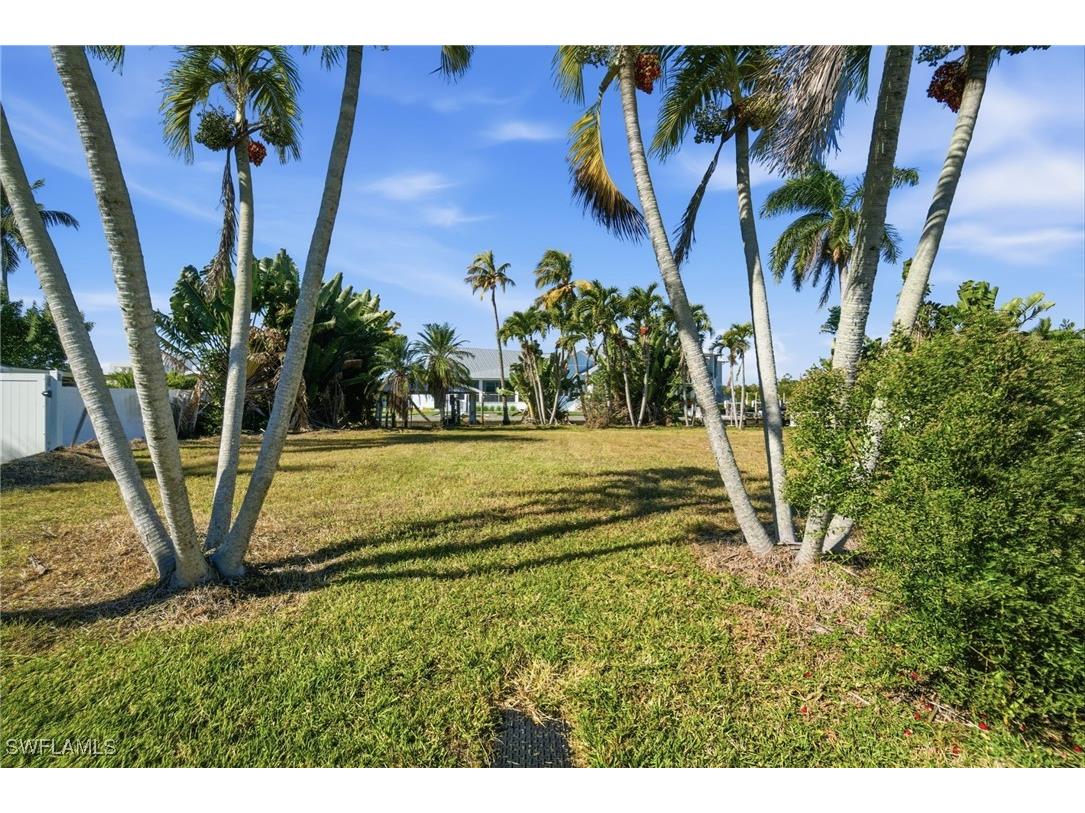 1138 Christopher Court Naples FL 34104 225079615 image19