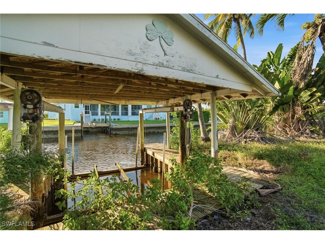 1138 Christopher Court Naples FL 34104 225079615 image2