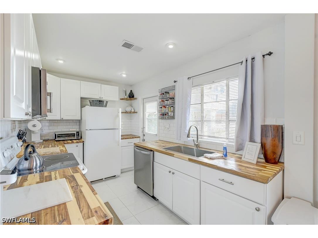 1138 Harbor Drive Fort Myers FL 33917 226013975 image16
