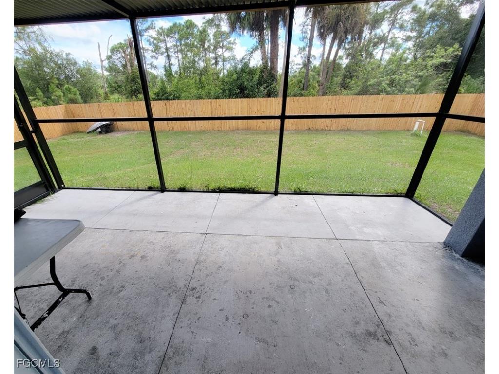 1138 Jaguar Boulevard Lehigh Acres FL 33974 2026004493 image11
