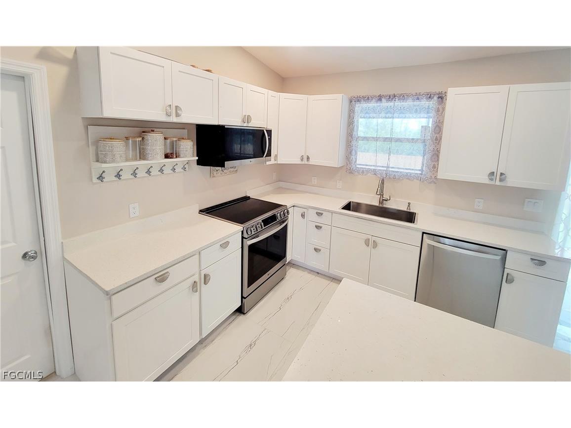 1138 Jaguar Boulevard Lehigh Acres FL 33974 2026011401 image20