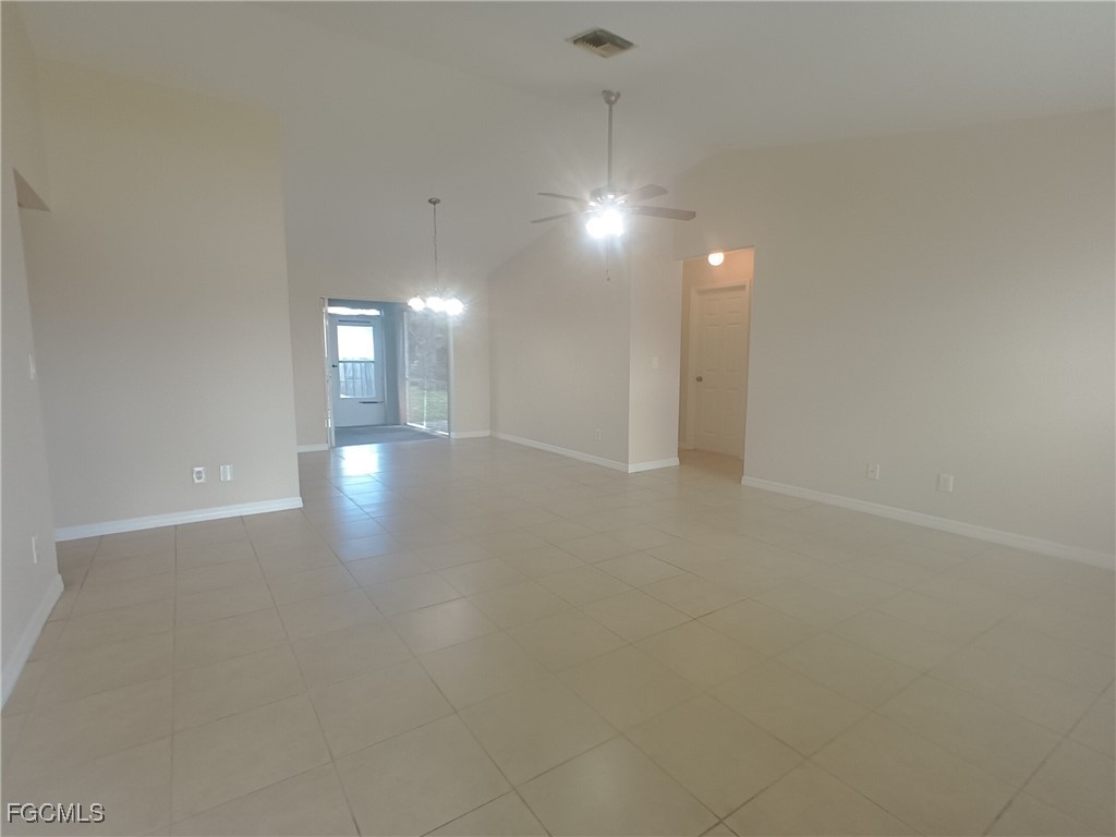 1138 SE 19th Lane Cape Coral FL 33990 2025012152 image3