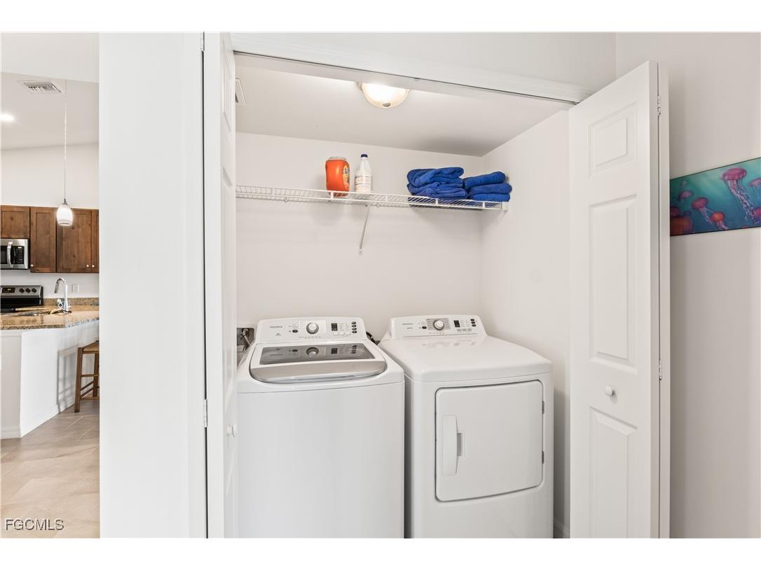 1138 SW 47th Terrace Cape Coral FL 33914 2025007971 image20