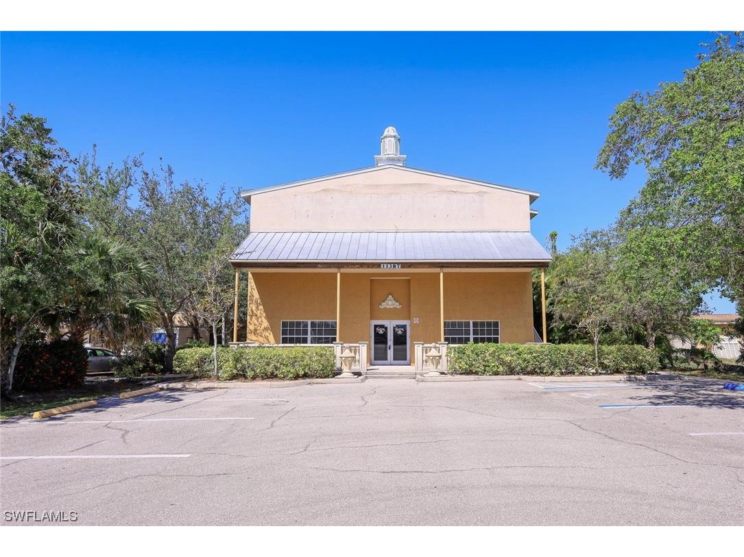 11387 Tamiami Trail E Naples FL 34113 223033624 image1