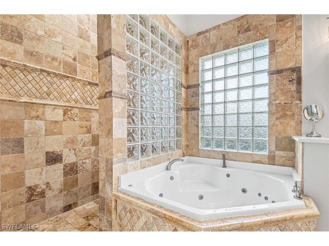 1139 Michigan Avenue Naples FL 34103 226008413 image12