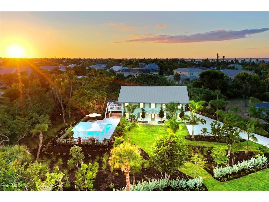 1139 Seagrape Lane Sanibel FL 33957 2025016920 image1