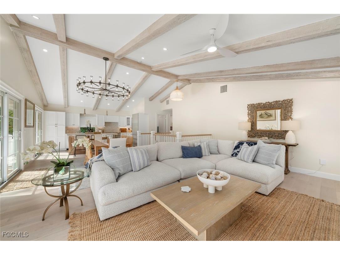 1139 Seagrape Lane Sanibel FL 33957 2025016920 image15