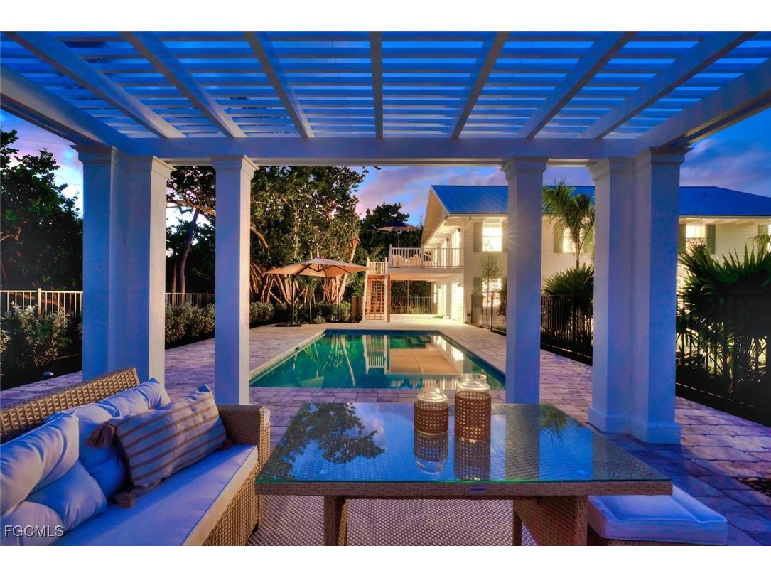 1139 Seagrape Lane Sanibel FL 33957 2025016920 image19