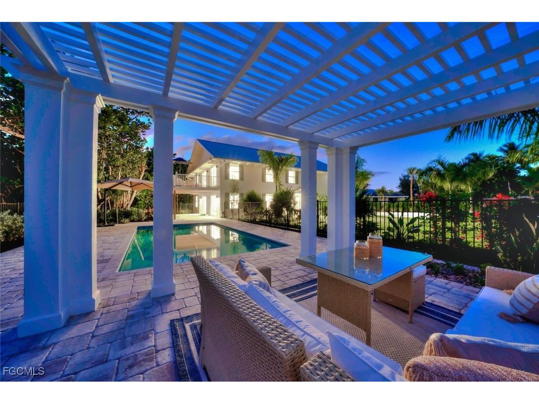 1139 Seagrape Lane Sanibel FL 33957 2025016920 image20