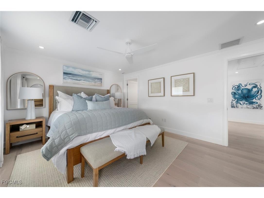 1139 Seagrape Lane Sanibel FL 33957 2025016920 image24