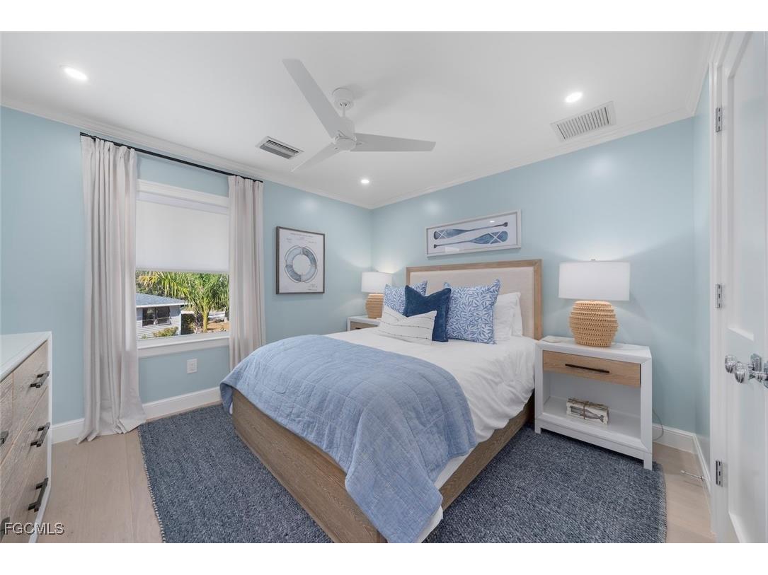 1139 Seagrape Lane Sanibel FL 33957 2025016920 image33