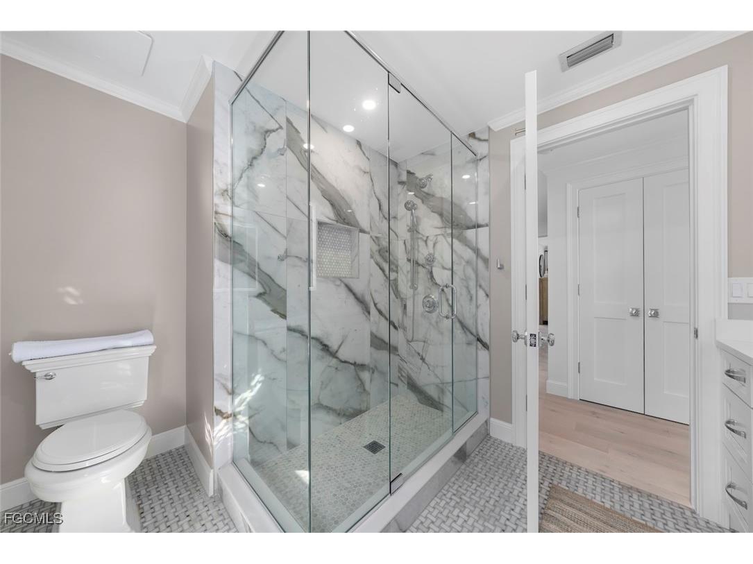 1139 Seagrape Lane Sanibel FL 33957 2025016920 image35