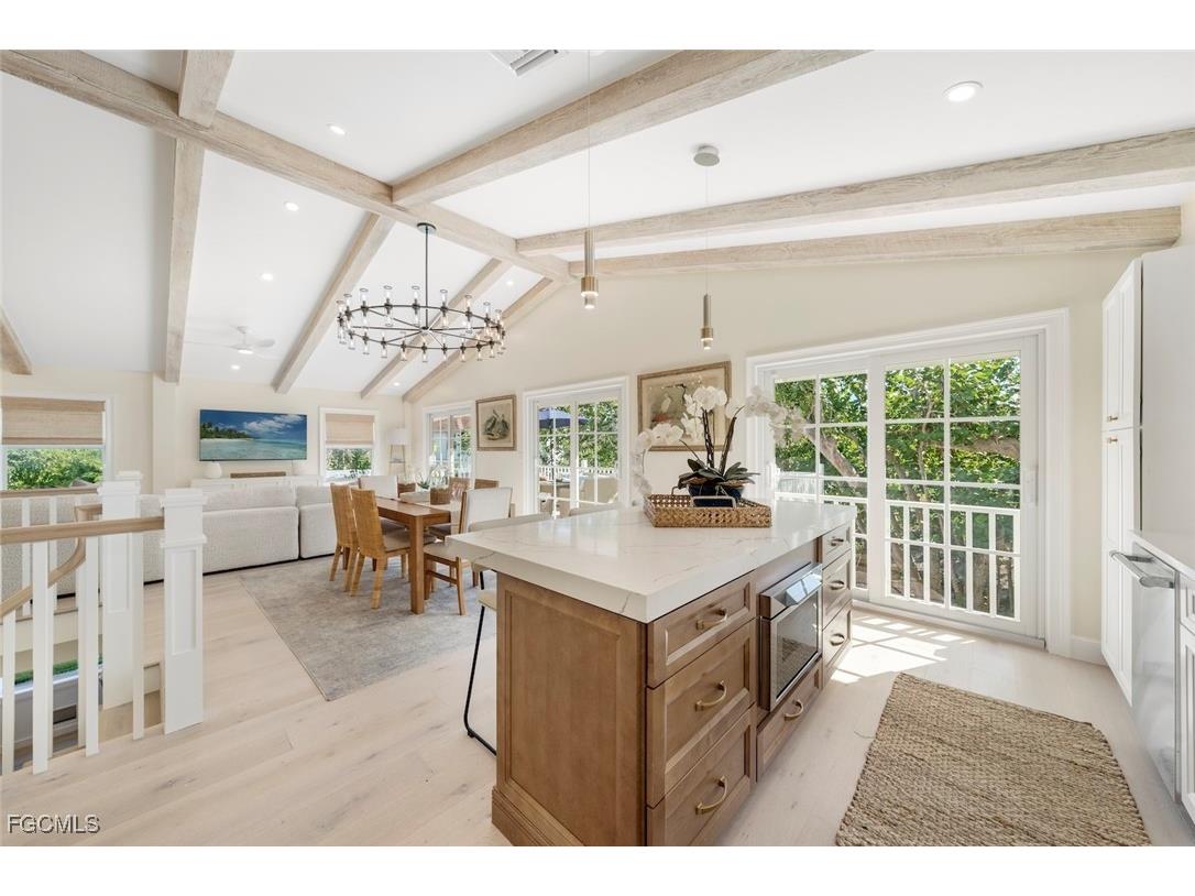 1139 Seagrape Lane Sanibel FL 33957 2025016920 image9