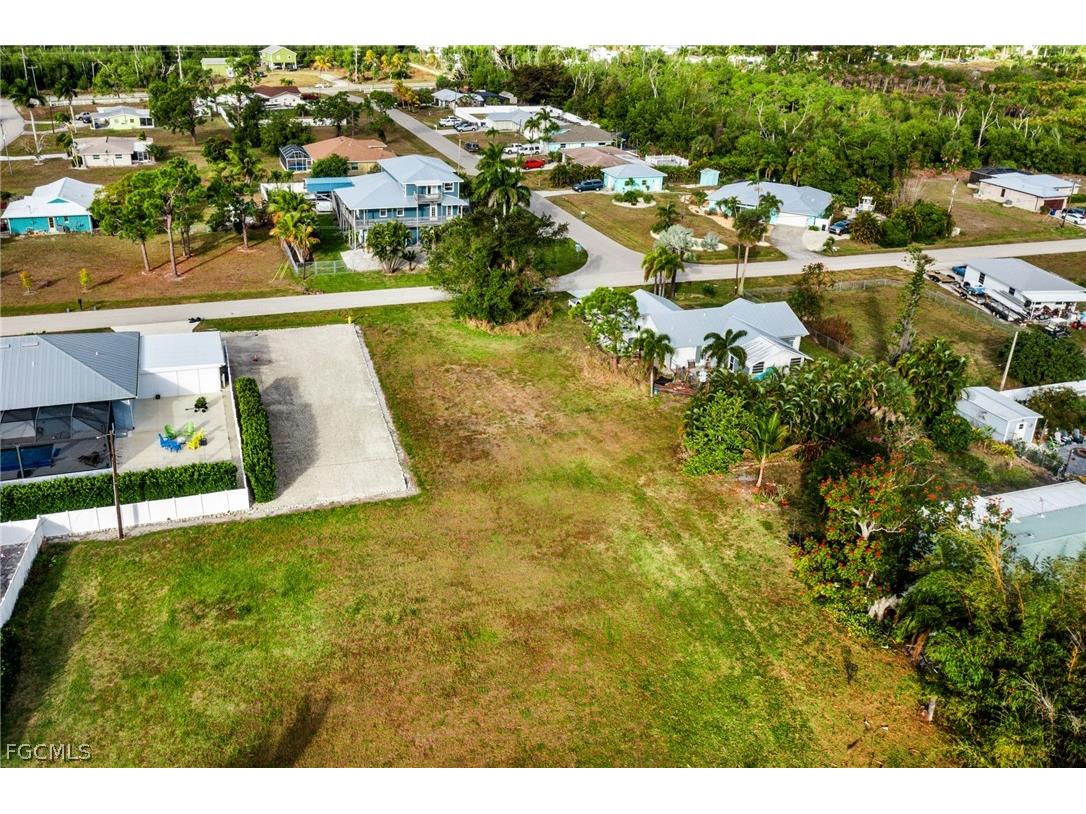 11390 Oakland Drive Bokeelia FL 33922 2025022160 image1