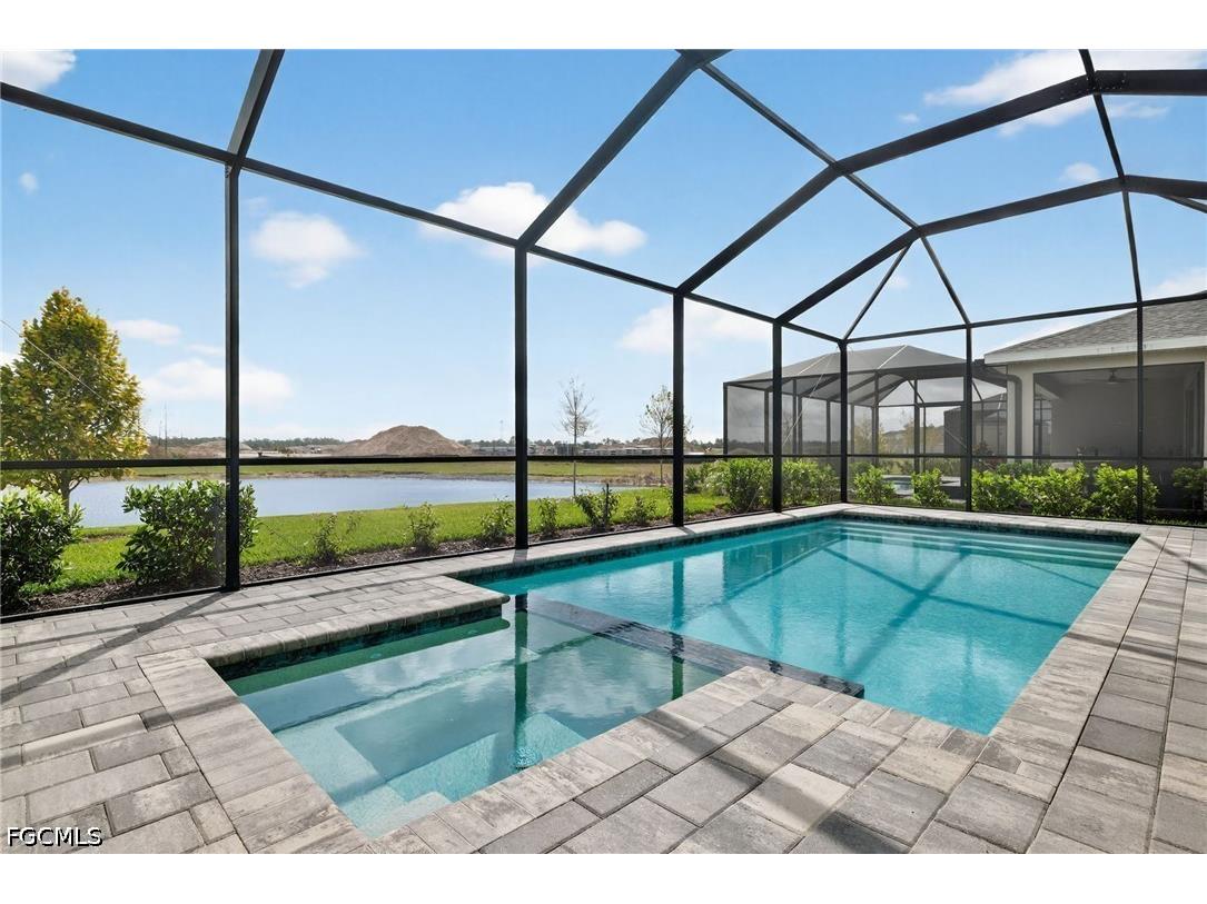 11393 Willowleaf Boulevard Punta Gorda FL 33955 2026020361 image2