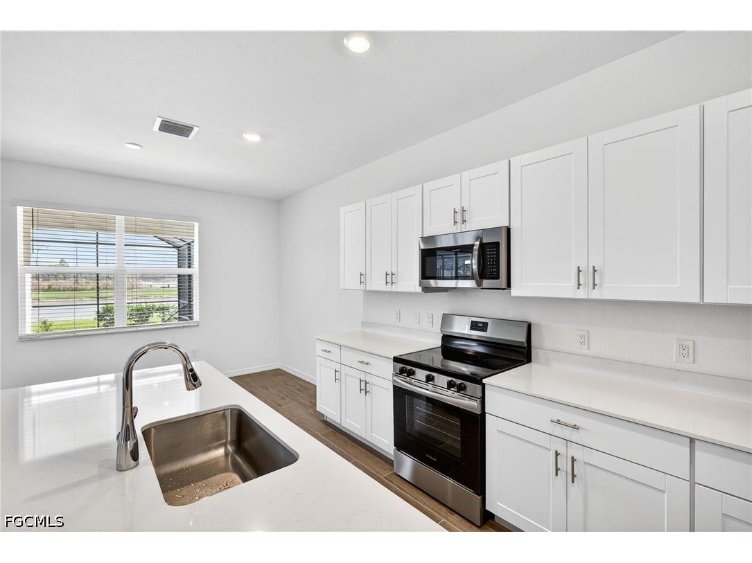 11393 Willowleaf Boulevard Punta Gorda FL 33955 2026020361 image5
