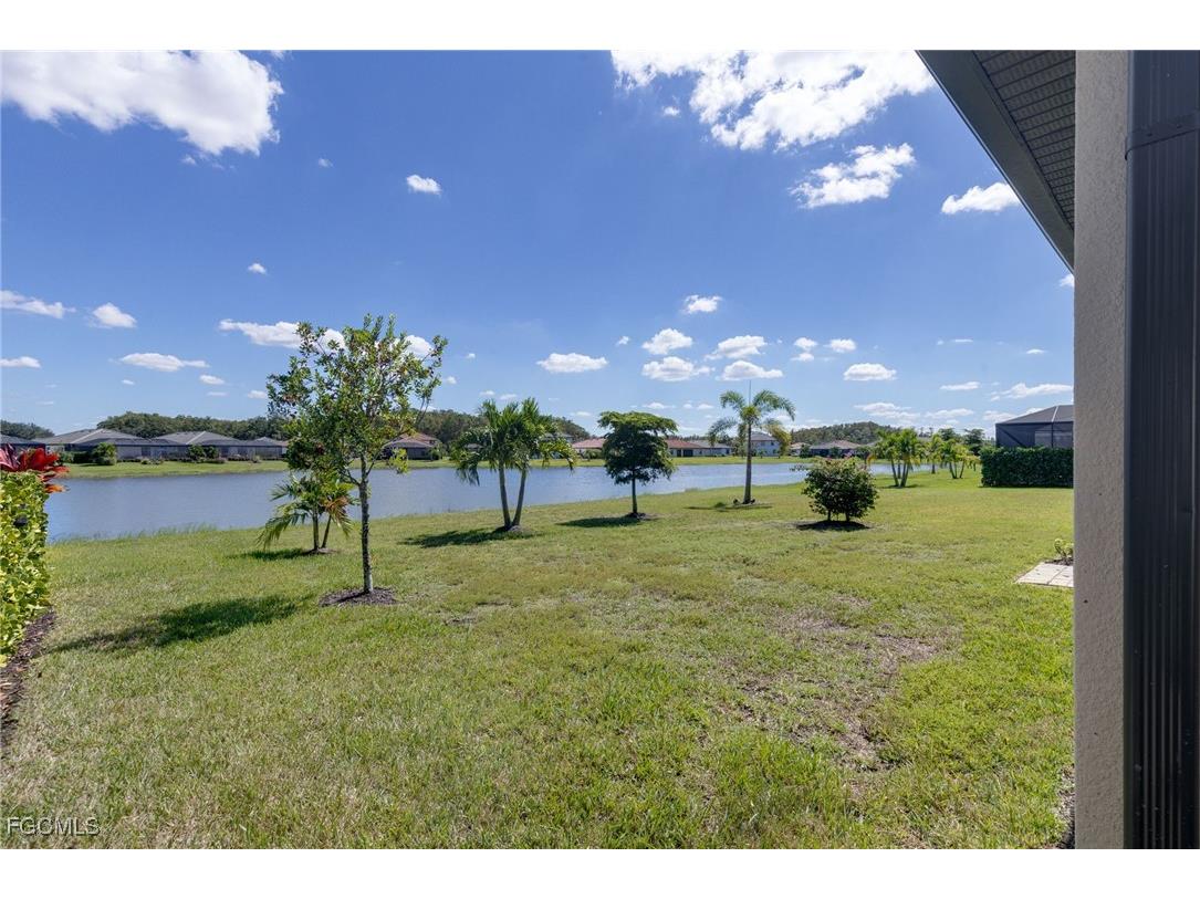 11395 Shady Blossom Drive Fort Myers FL 33913 2025014951 image19