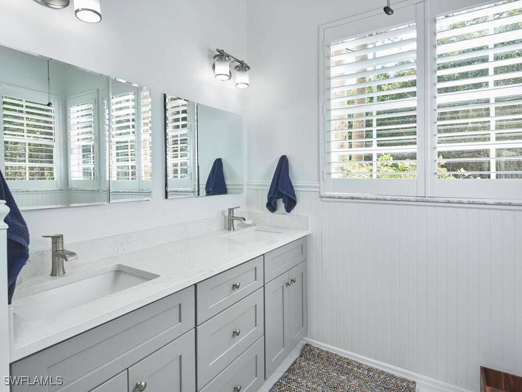 114 Amblewood Lane #9-903 Naples FL 34105 225072458 image12