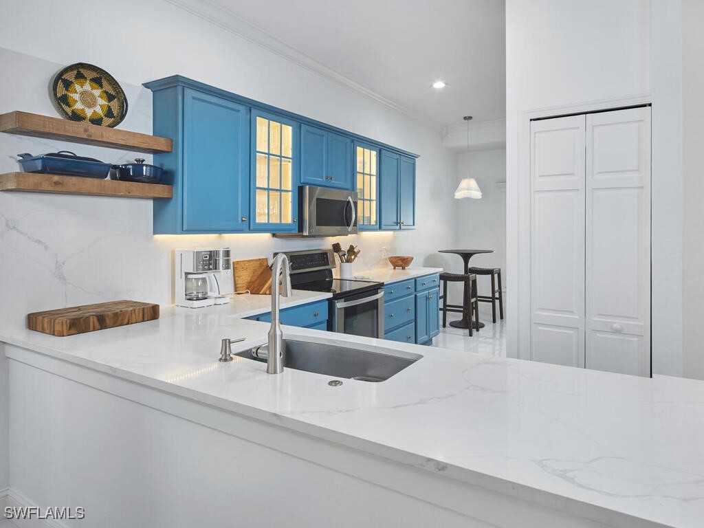 114 Amblewood Lane #9-903 Naples FL 34105 225072458 image6