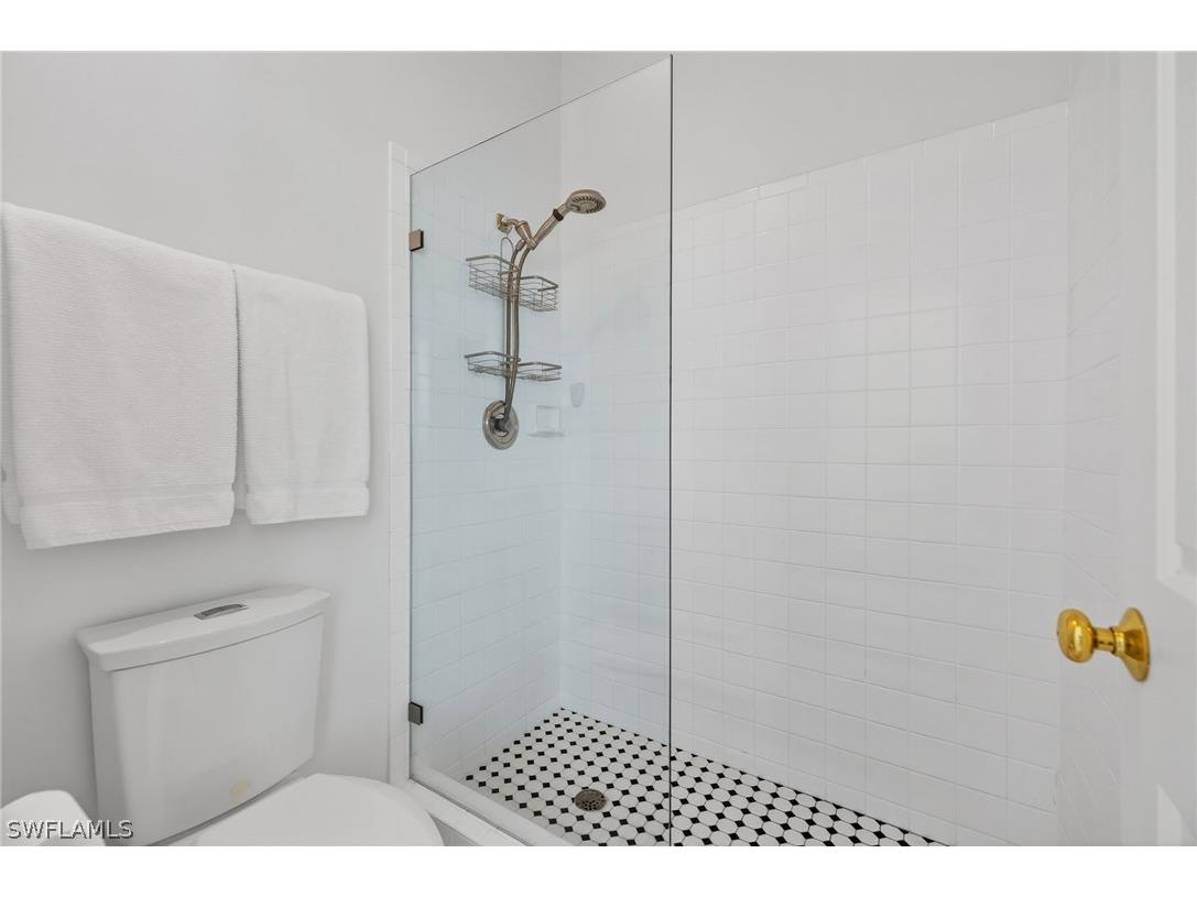 114 Amblewood Lane #9-903 Naples FL 34105 226005281 image22