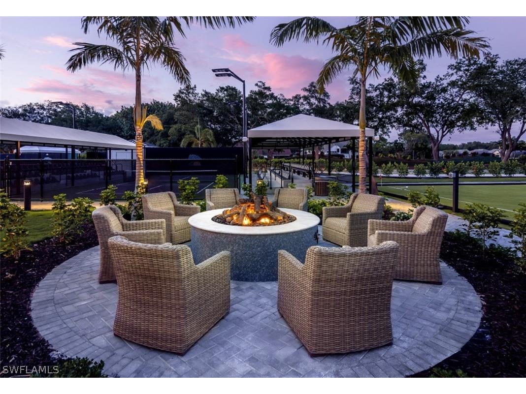 114 Amblewood Lane #9-903 Naples FL 34105 226005281 image32