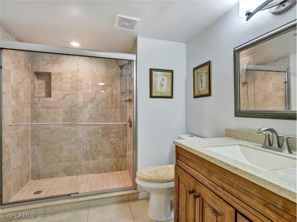 114 Cypress Way E #D4 Naples FL 34110 225081890 image24