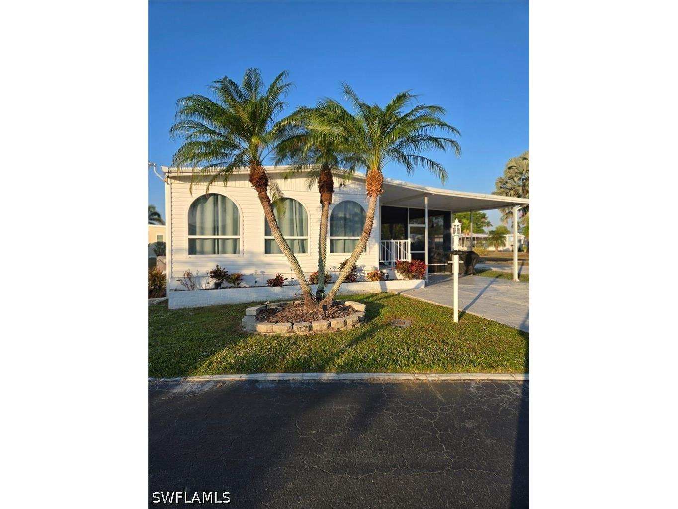 114 Elise Drive Fort Myers FL 33908 226016849 image1