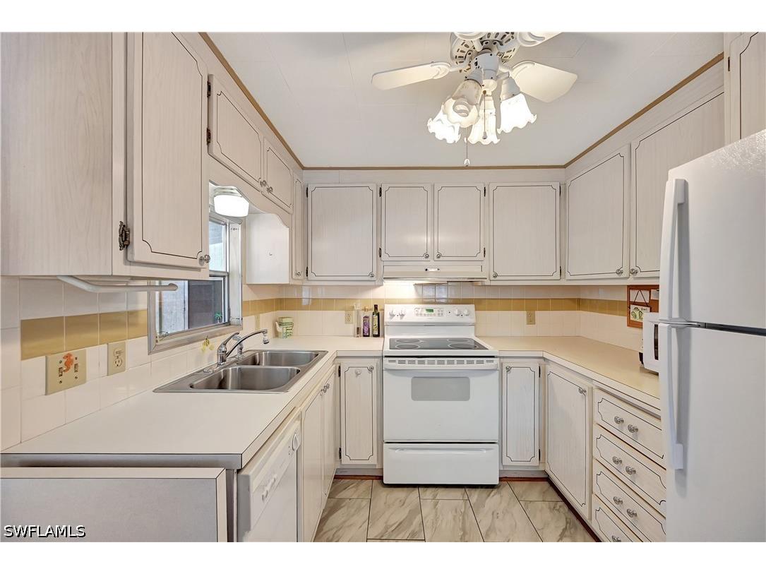 114 Enchanting Boulevard Naples FL 34112 226014395 image10