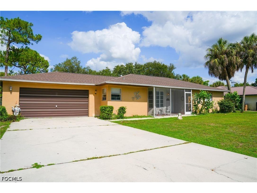 114 Greenwood Avenue Lehigh Acres FL 33936 2026025321 image2