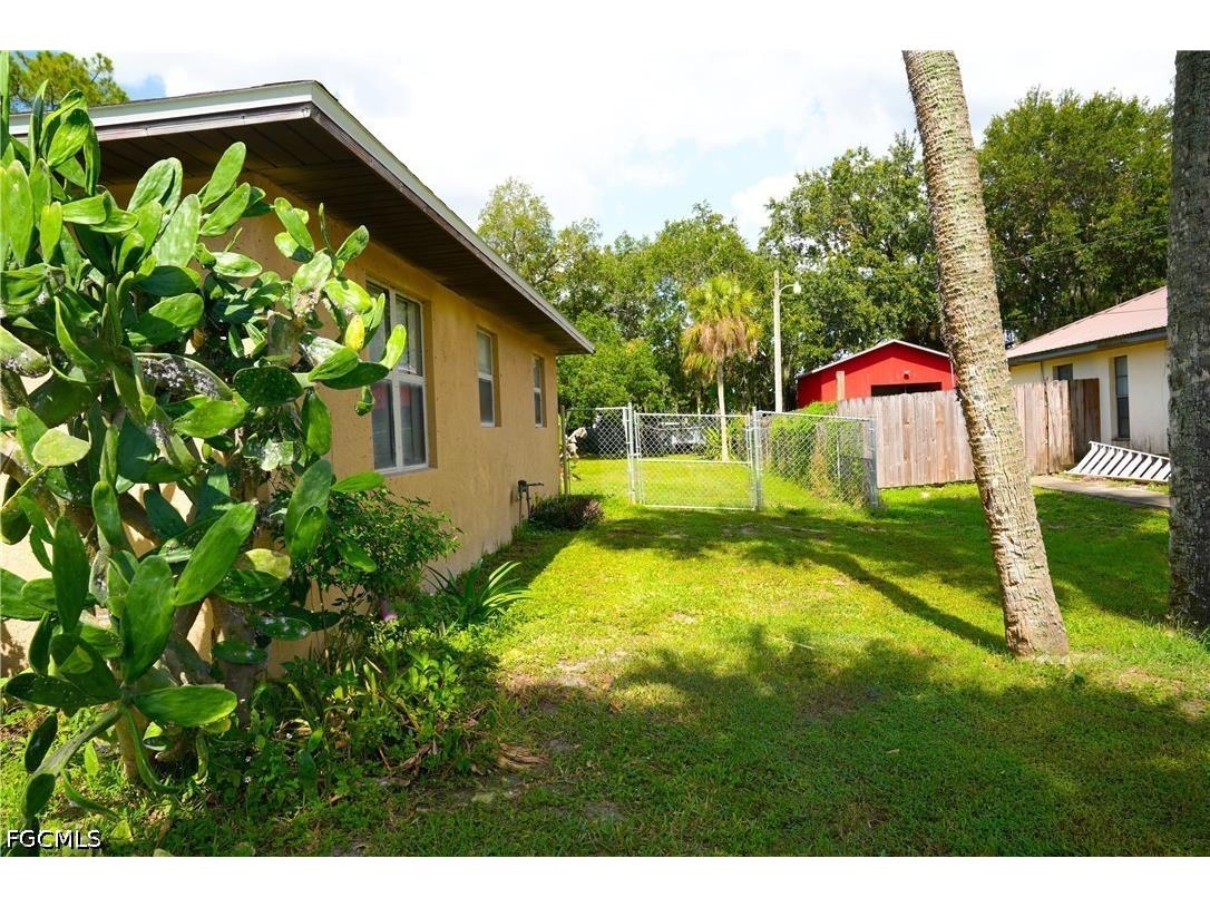 114 Greenwood Avenue Lehigh Acres FL 33936 2026025321 image3