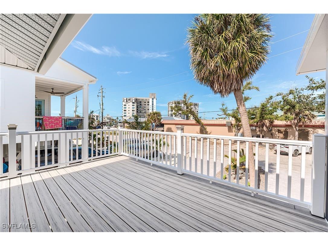 114 Lovers Lane Fort Myers Beach FL 33931 225077477 image18