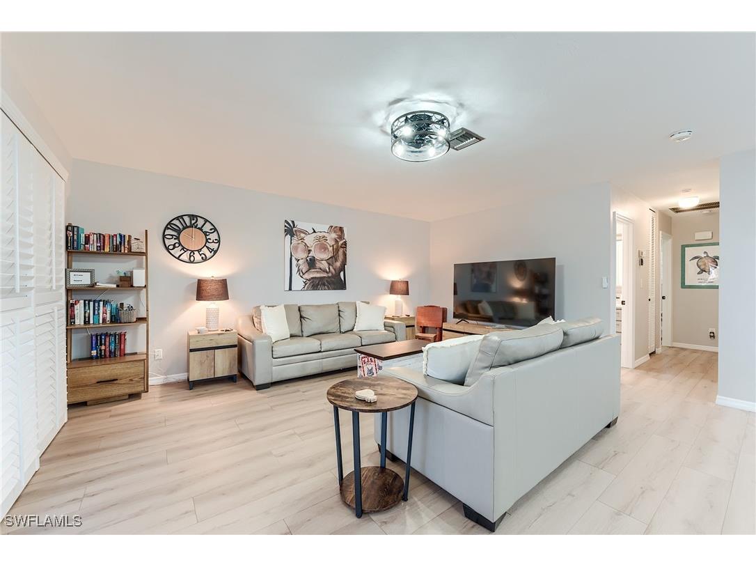 114 Lovers Lane Fort Myers Beach FL 33931 225077477 image23